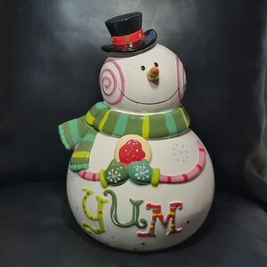 Lori Siebert Festive Ceramic Snowman Cookie Jar - A Sweet Twist Oneida Rare Find
